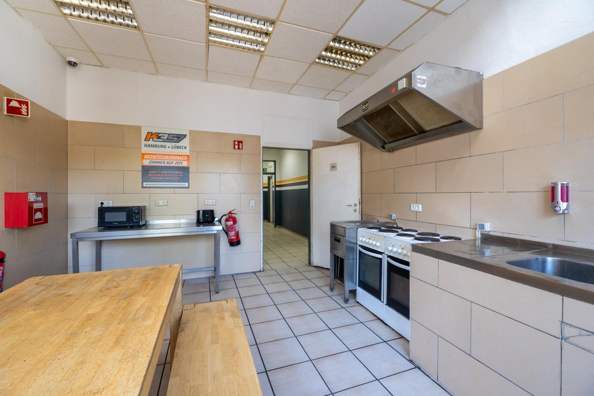 K 357 - Staffboarding - Personal- Und Monteurzimmervermietung Und Vermittlung In Hamburg Und Umgebung Bagian luar foto